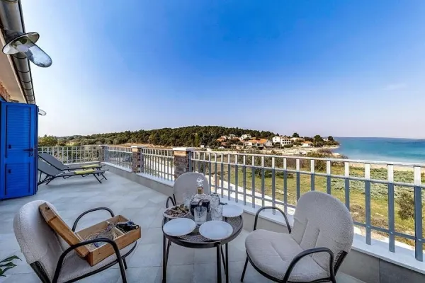 Villa in Insel Pasman