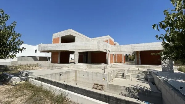 Neubauvilla mit Sauna und Swimmingpool, Rohbau oder schlüsselfertig, Bild 2