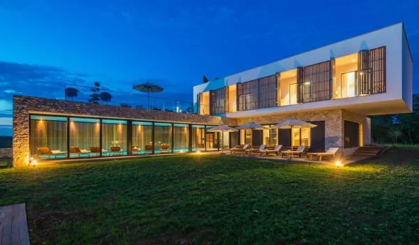 Region Porec, Istrien: Luxuriöse Villa mit Indoor-Pool, Bild 2