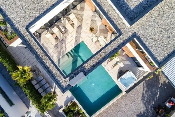 Moderne Villa mit Swimmingpool und Meerblick, Bild 3