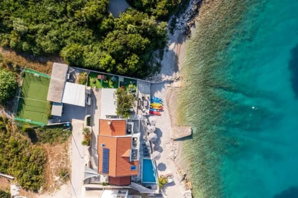 Villa direkt am Strand mit Swimmingpool, Halbinsel Peljesac, Bild 3