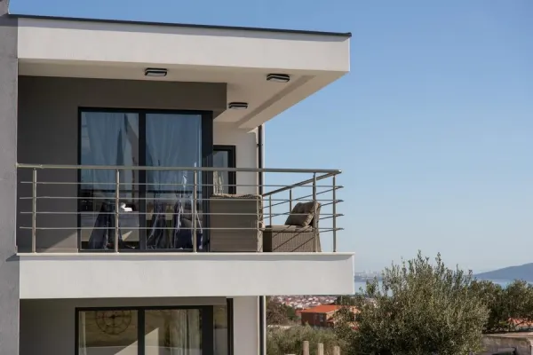 Moderne Villa mit Pool und Meerblick, Bild 3