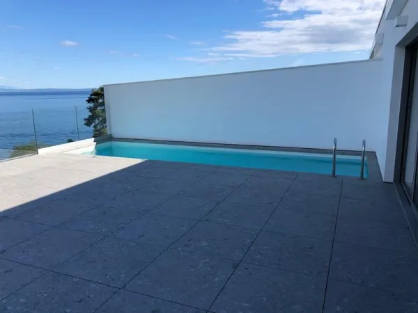 Außergewöhnliches Penthouse auf zwei Etagen mit Pool auf der Dachterrasse, Bild 2