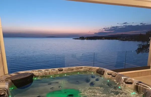 Modernes Penthouse direkt am Meer, Bild 2