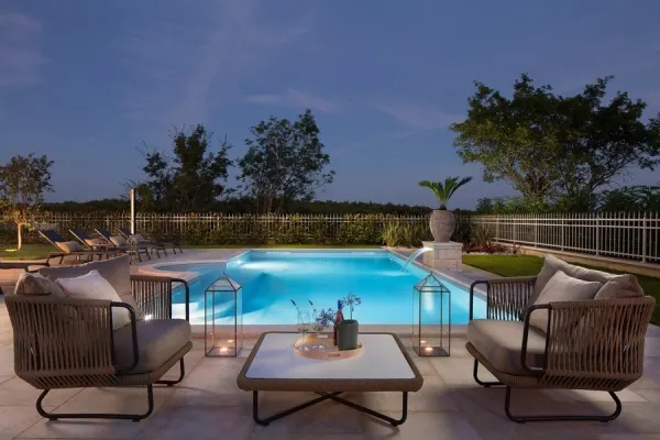 Mediterrane Villa mit Pool und Sportplatz, Kanfanar Region Istrien, Bild 3