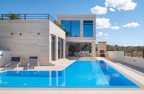 Exklusive Villa mit Meerblick in ruhiger Lage, Region Razanac, Bild 2