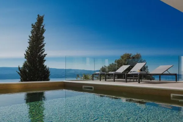 Villa in Omis