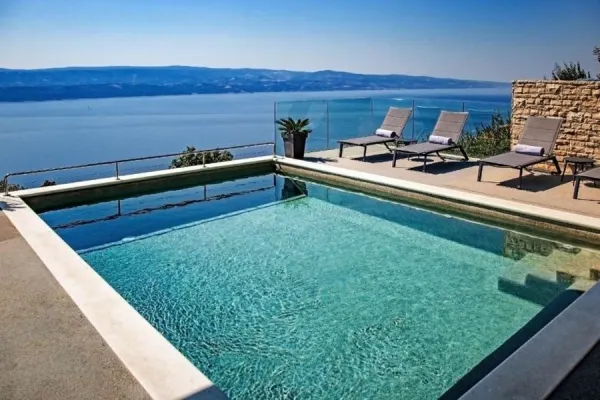 Villa in Omis
