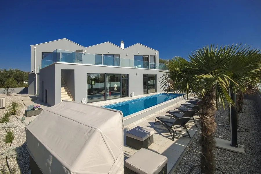 Moderne Villa mit Swimmingpool, Region Porec