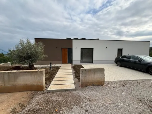 Moderne Villa mit Panorama-Meerblick, Region Lovran, Bild 3
