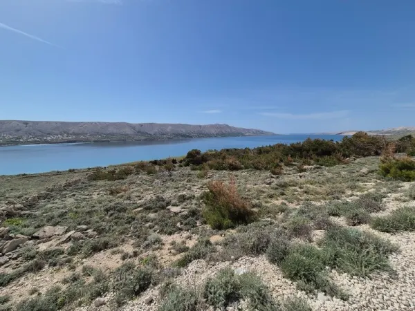 Grundstück in Insel Pag