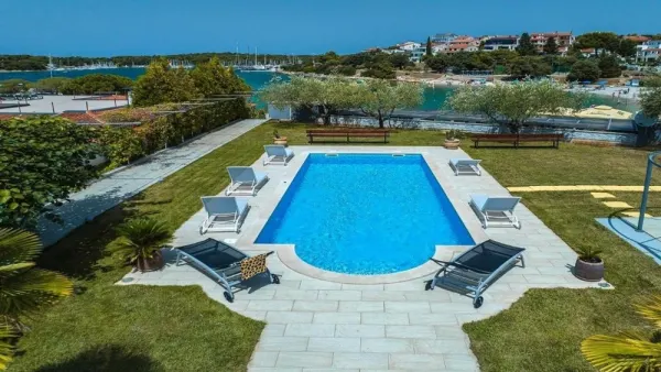Villa in Pula