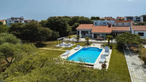 Haus in sehr gefragter Lage in der 1. Reihe zum Meer, Bild 3