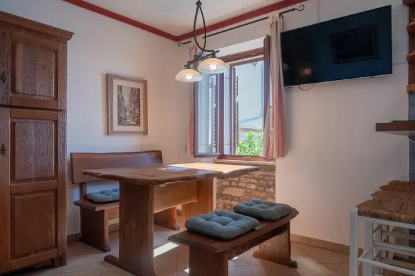 Möblierte Wohnung am Meeresufer im Zentrum von Rovinj, Bild 3