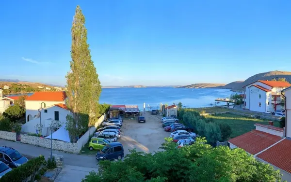 Apartmenthaus nahe dem Meer, Insel Pag, Bild 2