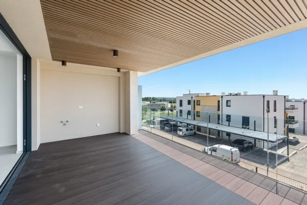 Modernes Neubau-Appartement mit Meerblick, Bild 2