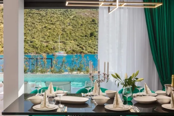 Moderne Villa direkt am Meer, Region Rogoznica, Bild 3