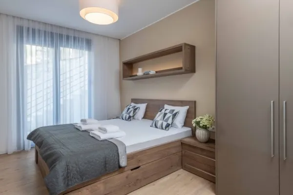 Modernes Appartement direkt am Meer mit Communitypool, Bild 3