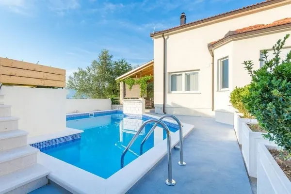 Villa in Insel Ciovo + Trogir