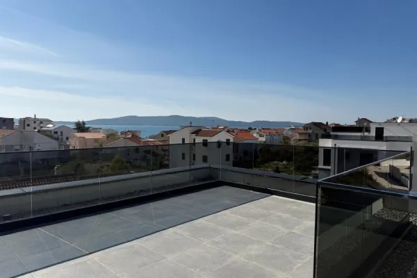 Maisonettewohnung mit schönem Meerblick, Bild 2