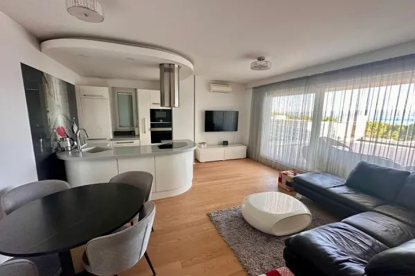 Modernes Penthouse mit Meerblick und Dachterrasse im Neubau, Bild 3