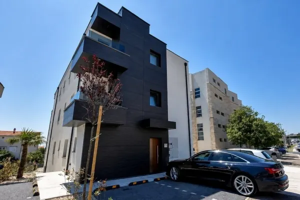 Moderne Wohnung mit Meerblick und überdachter Terrasse, Bild 3